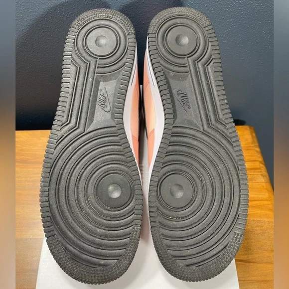 SOLD Nike AF1 - Picture 6 of 9